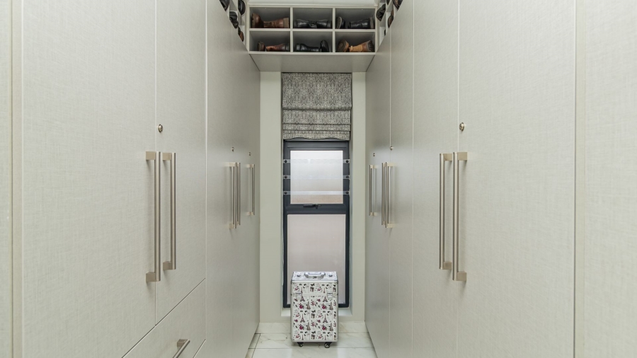 4 Bedroom Property for Sale in Monte Christo Western Cape